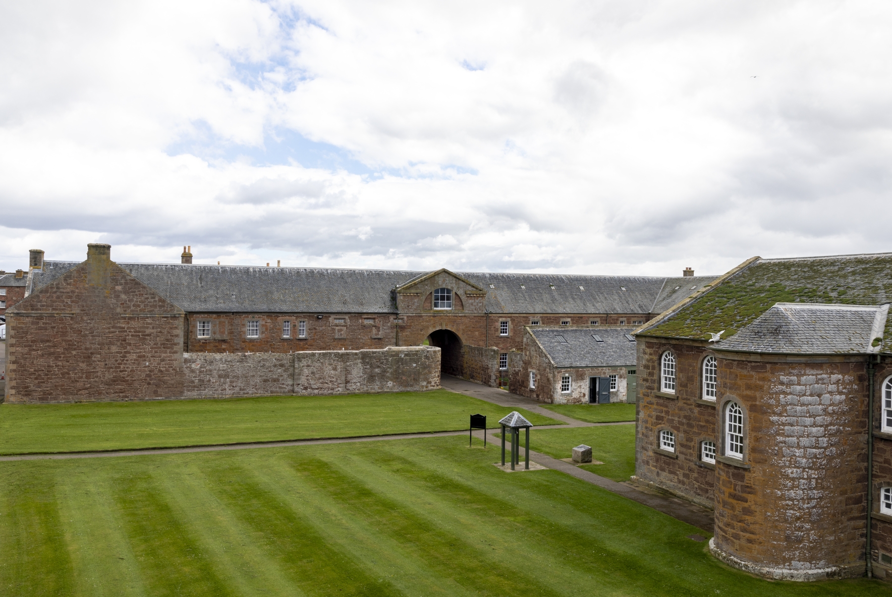 Fort George, Kirkton, Scotland